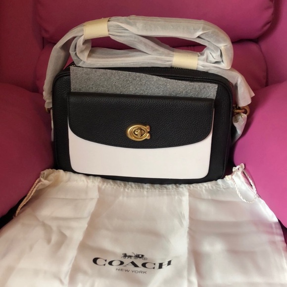 Coach Crossbody Camera Bag Pebble Leather - Picture 8 of 12